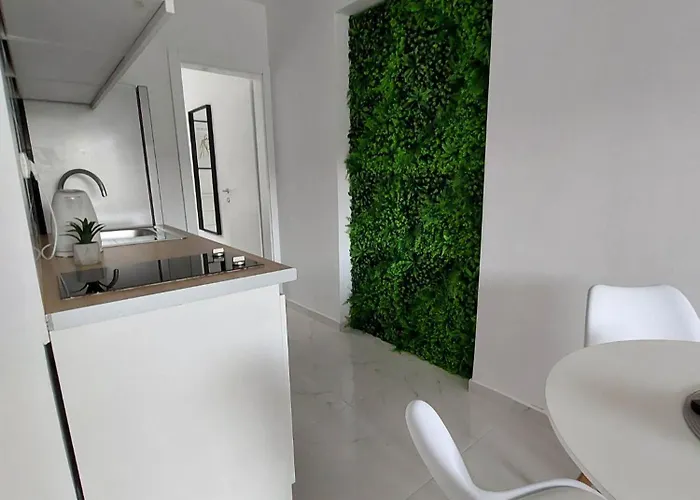 Bevanda Апартаменты Заострог